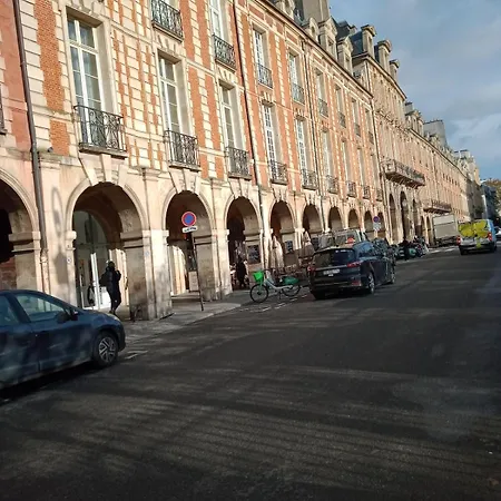 Le Marais St-paul Bail Mobilite *